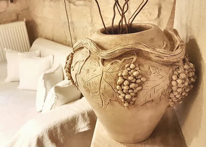 Semesterbostad Oikia I, Luxury Stone House In Elani *
